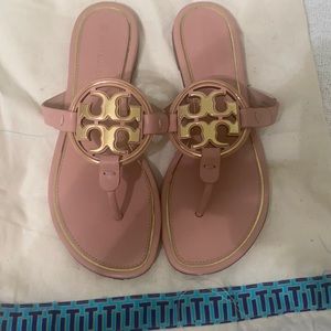 Tory burch pink sandal
